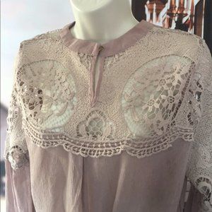 One The Land Taupe Lace Country LS Blouse EUC LN
